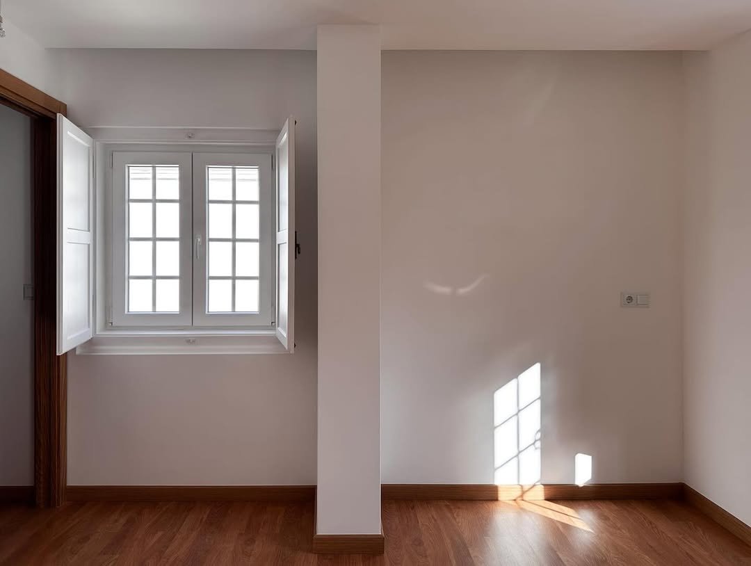 Habitación en madera natural